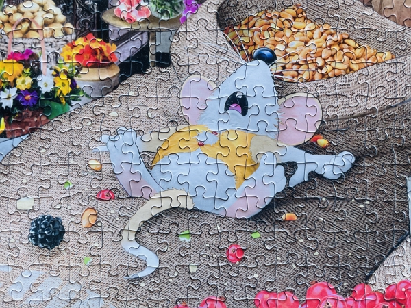 Harvest Feastival mouse in puzzle