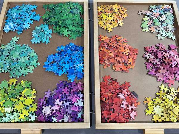 sorting puzzles by colors