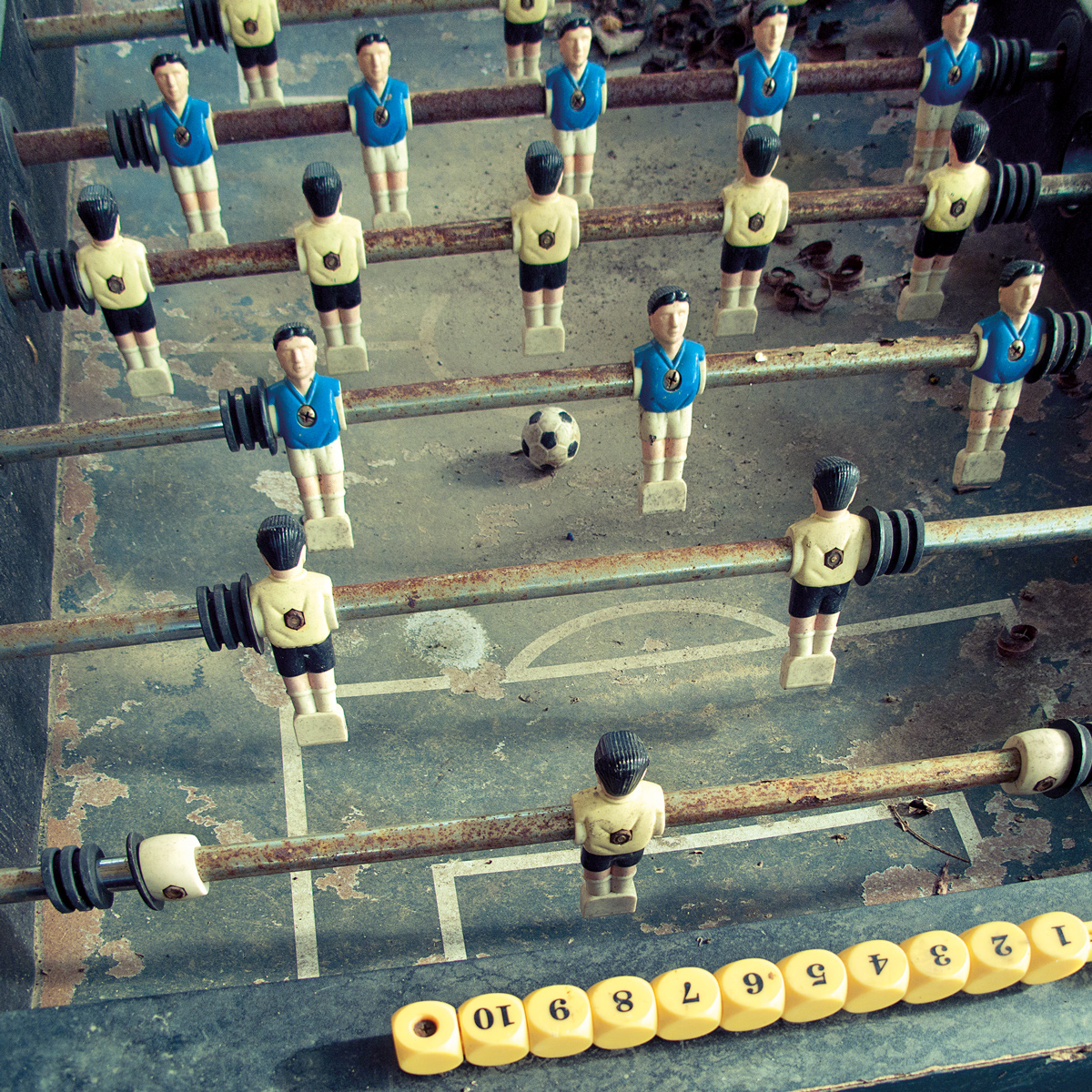Frame Me Up: Foosball Sports Jigsaw Puzzle