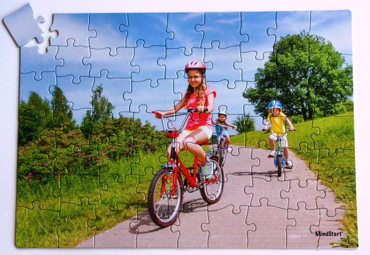 Biking (60 pcs) - Scratch and Dent People