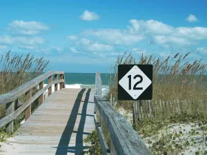 Highway 12 Beach & Ocean By Heritage Puzzles