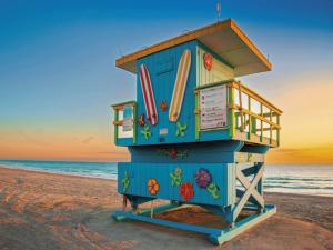 Miami Beach & Ocean Jigsaw Puzzle By Ceaco