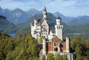 The Castle of Neuschwanstein Germany Jigsaw Puzzle By Tomax Puzzles