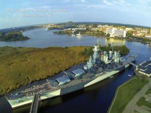 Battleship North Carolina Military / Warfare Jigsaw Puzzle By Heritage Puzzles