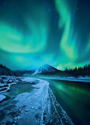 Northern Lights Nature Jigsaw Puzzle By Heye