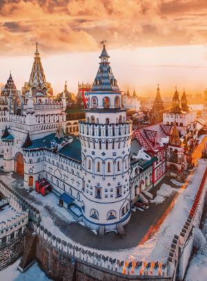 BLANC Series: Izmailovo Kremlin, Moscow Russia Russia Jigsaw Puzzle By Buffalo Games