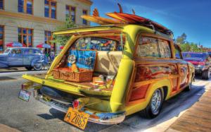 Woody Wagon Nostalgic & Retro Large Piece By SunsOut