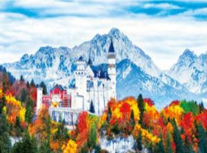 Schwanstein Castle in Fall