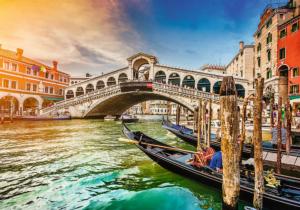 Romantic Sunset Rialto Bridge, Venice Italy Lakes & Rivers Jigsaw Puzzle By Trefl